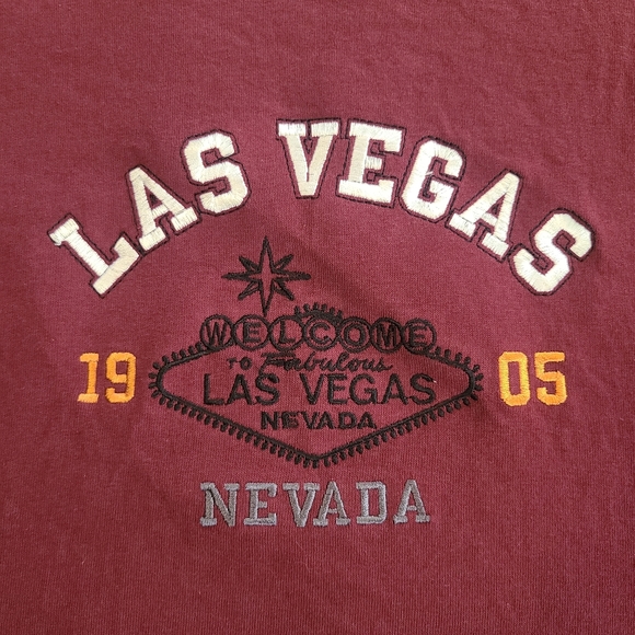 Delta Pro Weight Las Vegas Nevada Embroidered Tee Shirt Burgundy Size 2XL - Picture 2 of 8